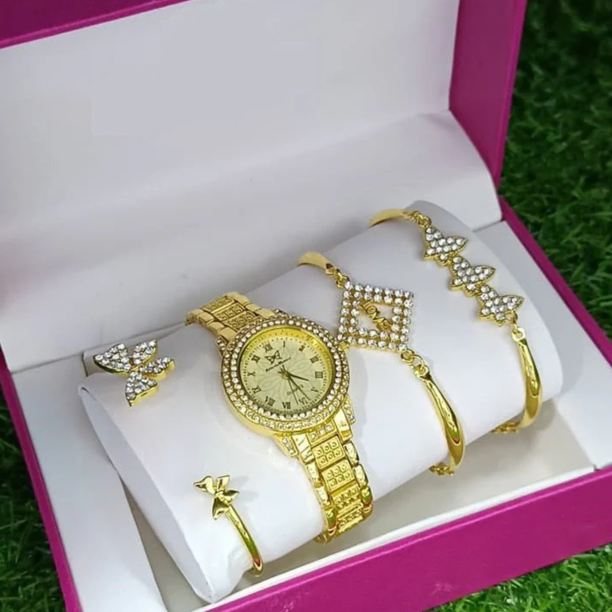 Pearl & Tides Watch